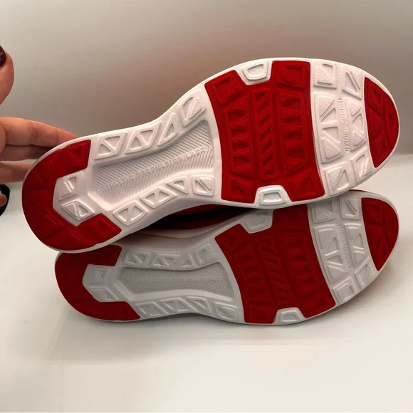 APL Men's 12 Techloom Bliss Slip On Athletic Shoes Run Gym Red White NIB Gift - Picture 5 of 6
